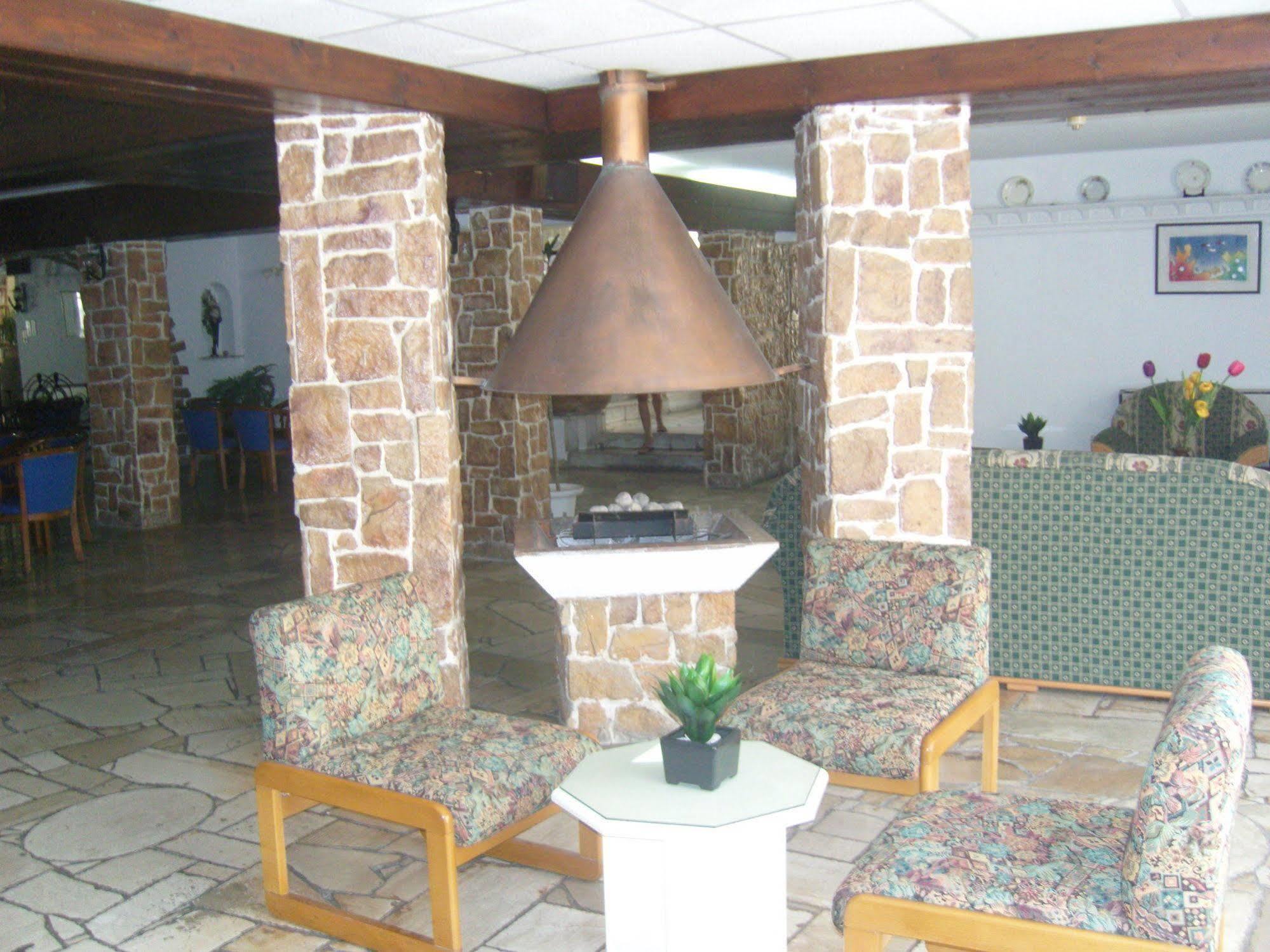 Отель Best Western Plus Larco Ларнака Экстерьер фото